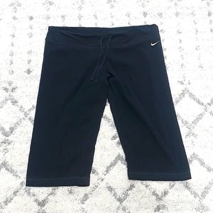 Nike - Large - Black Long Shorts